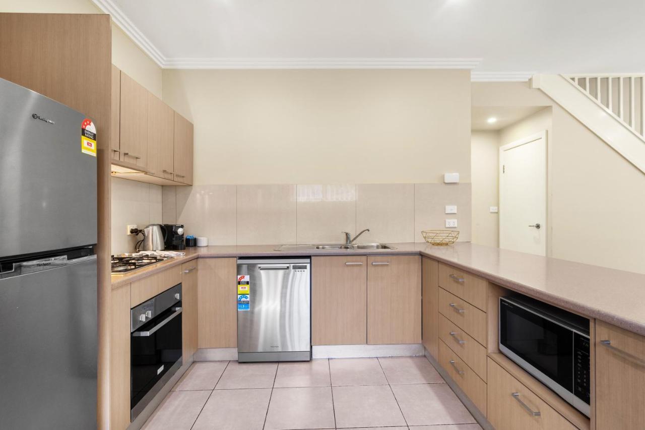 Newcastle Short Stay Accommodation - Birmingham Garden Townhouses Ngoại thất bức ảnh
