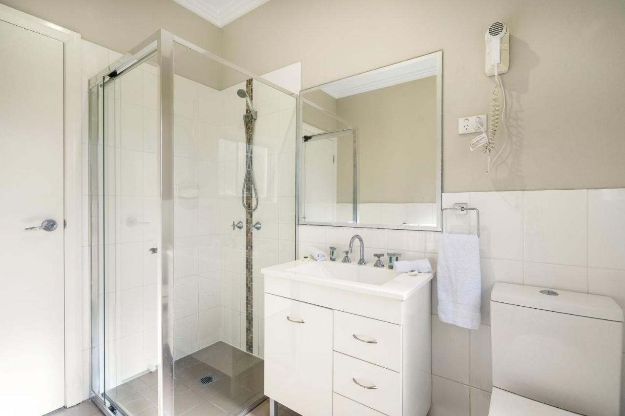 Newcastle Short Stay Accommodation - Birmingham Garden Townhouses Ngoại thất bức ảnh