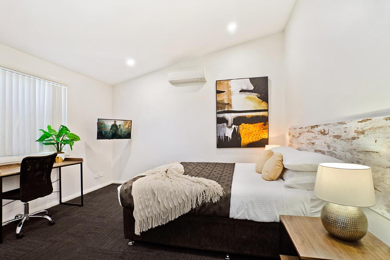 Newcastle Short Stay Accommodation - Birmingham Garden Townhouses Ngoại thất bức ảnh