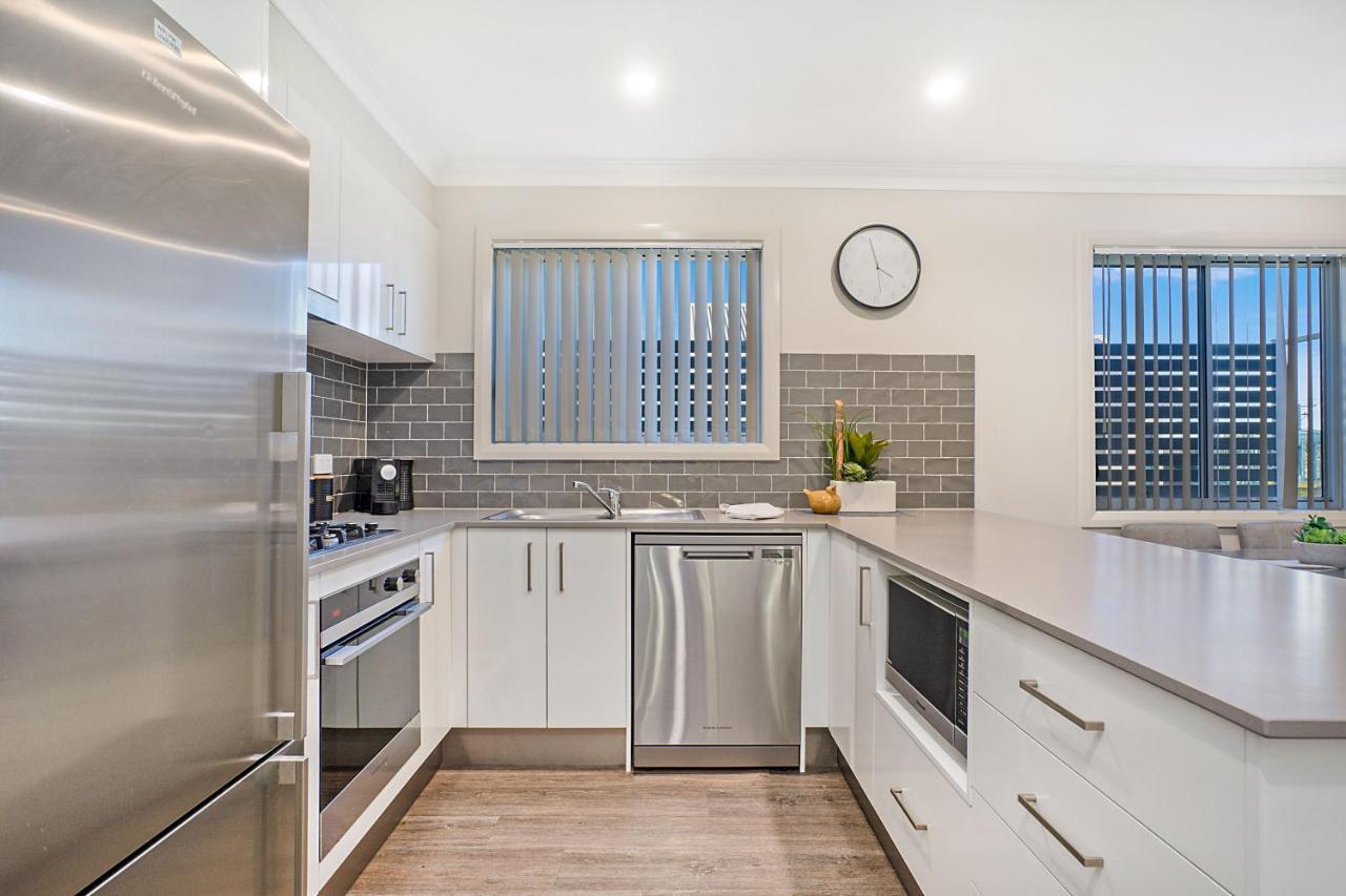 Newcastle Short Stay Accommodation - Birmingham Garden Townhouses Ngoại thất bức ảnh