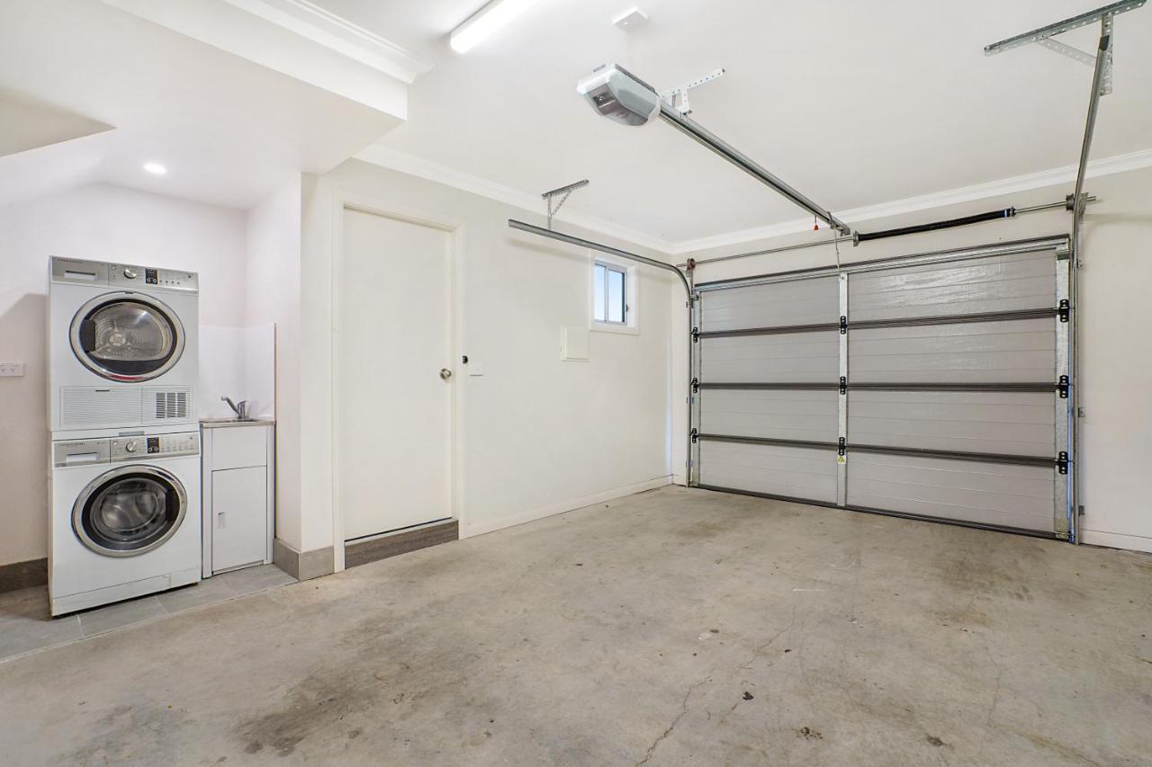 Newcastle Short Stay Accommodation - Birmingham Garden Townhouses Ngoại thất bức ảnh
