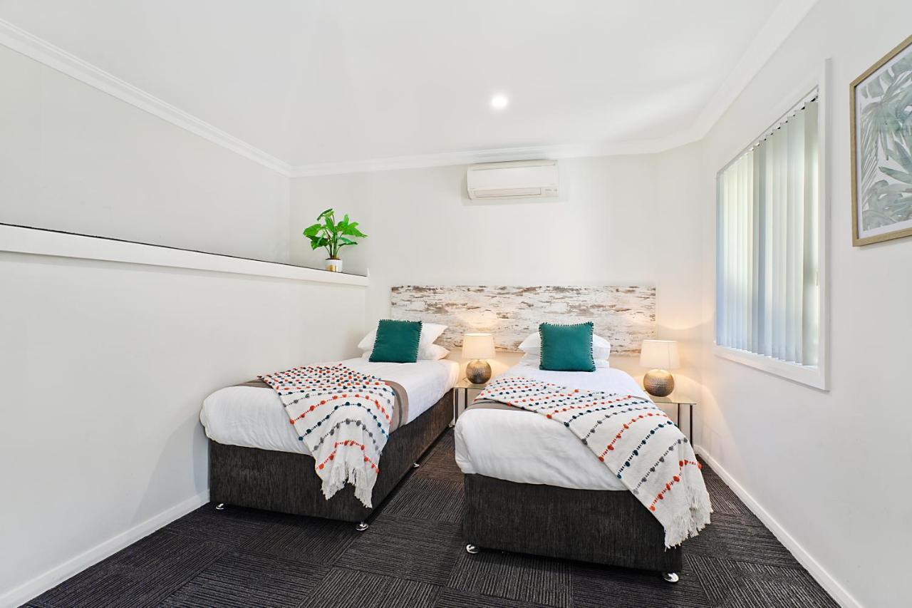 Newcastle Short Stay Accommodation - Birmingham Garden Townhouses Ngoại thất bức ảnh