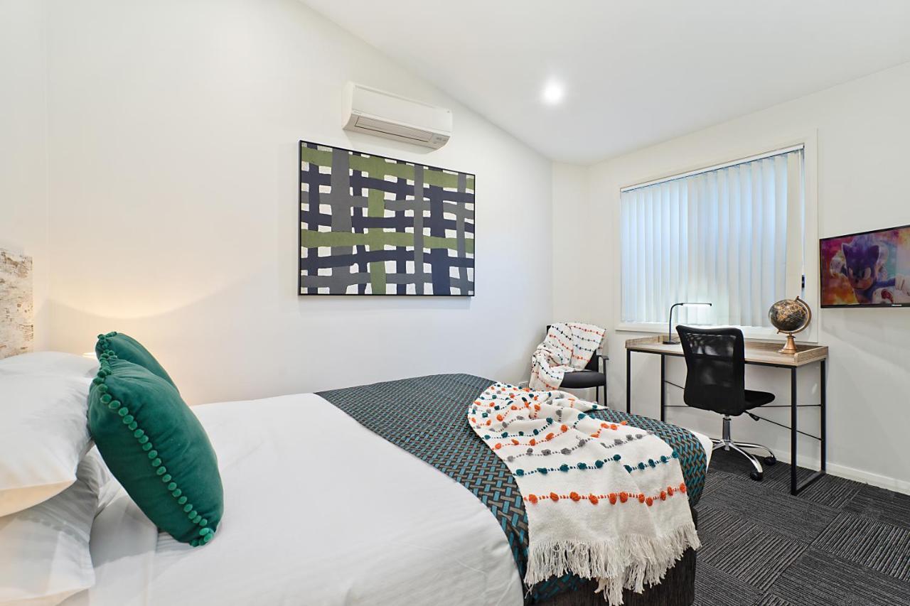 Newcastle Short Stay Accommodation - Birmingham Garden Townhouses Ngoại thất bức ảnh
